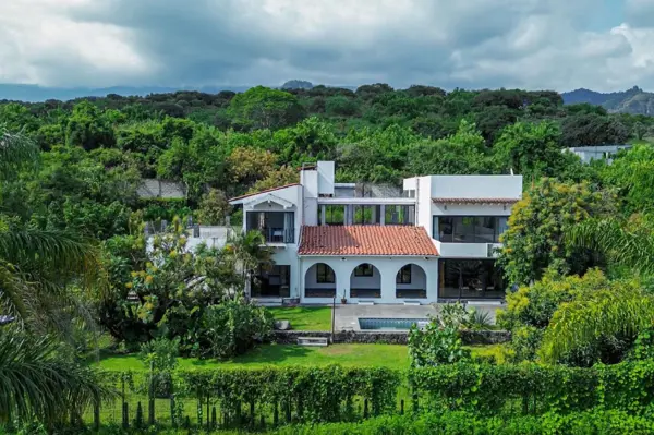 Casa en venta en Santo Domingo Ocotitlán, Tepoztlán — foto 2 de 28