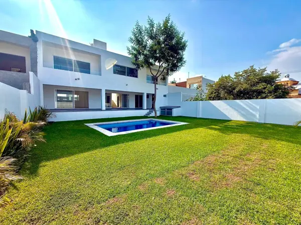 Casa en Fraccionamiento en Burgos Bugambilias, Temixco, Morelos — foto 1 de 21