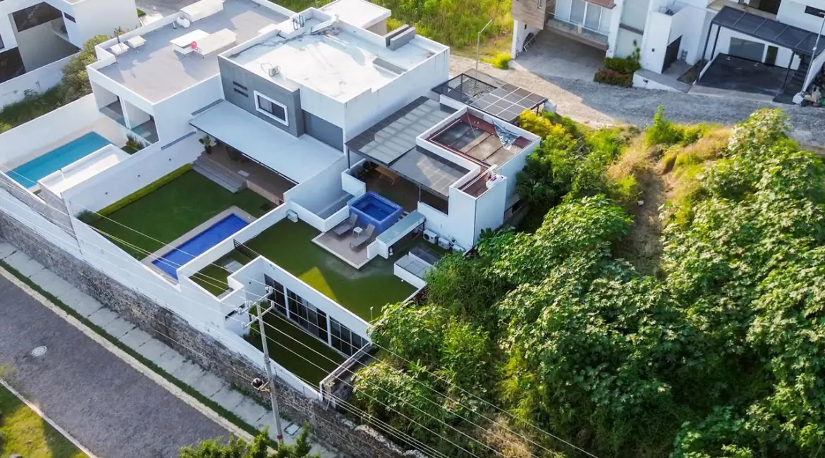 Casa en venta en Burgos Bugambilias, Temixco — foto 1 de 27