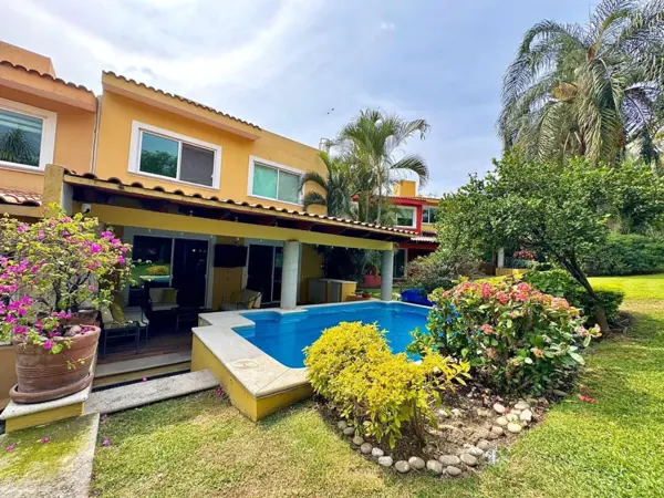 Casa en venta en Burgos Bugambilias, Temixco — foto 2 de 25