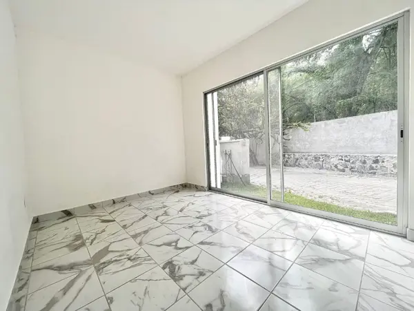 Casa en Privada en Lomas de Cuernavaca, Temixco, Morelos