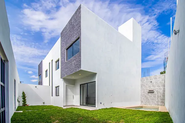 Casa en venta en Lomas de Trujillo, Emiliano Zapata — foto 2 de 27