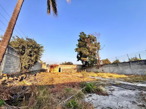 Terreno en venta en Lazaro Cardenas, Xochitepec — foto 2 de 4
