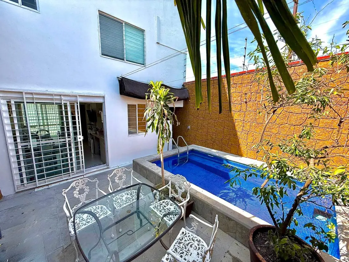 Casa en venta en Tequesquitengo, Jojutla — foto 1 de 22