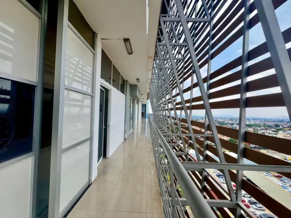 Oficina en venta en Villas del Lago, Cuernavaca — foto 3 de 16