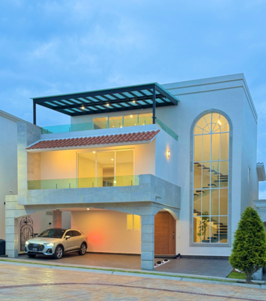 Casa en Venta en Comunidad Cerrada en Metepec, Estado de México