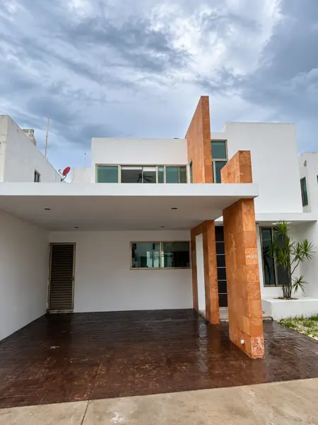 | Gran casa en venta en privada en Altabrisa |