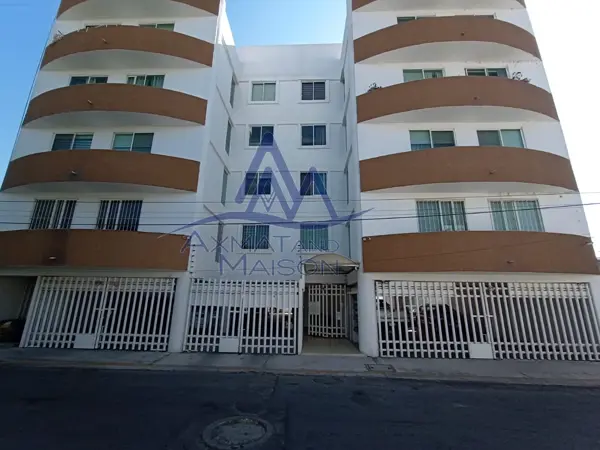 Departamento en venta en Bello Horizonte, Puebla - 3 recámaras y balcón