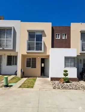 Casa en venta en Campo Real, Zapopan — foto 1 de 17