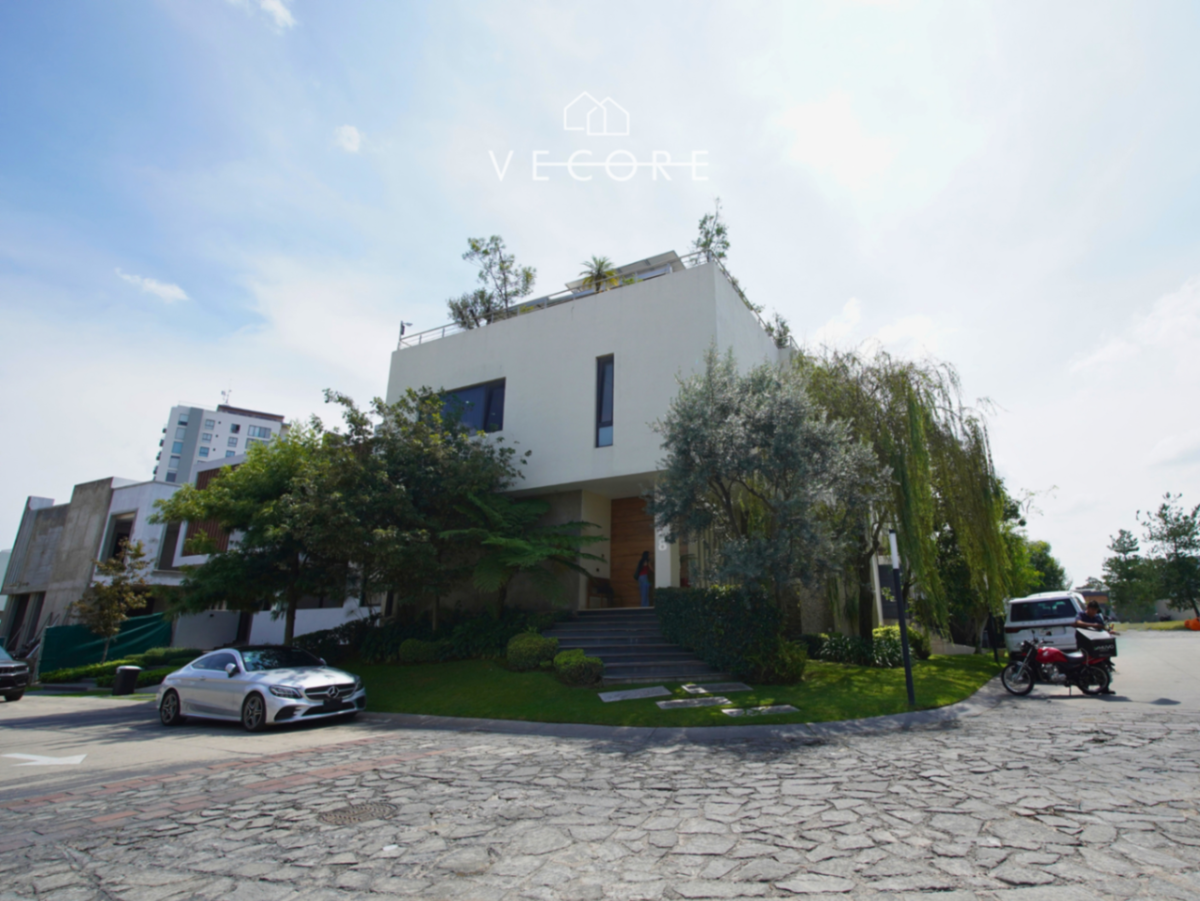 Casa en venta en Puerta las Lomas, Zapopan — foto 1 de 54