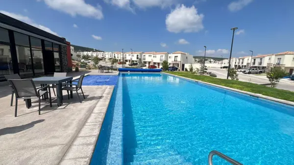 Casa en Fraccionamiento Capital Sur