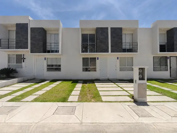 Casa en  Las Trojes Almecatla, Cuautlancingo, Puebla