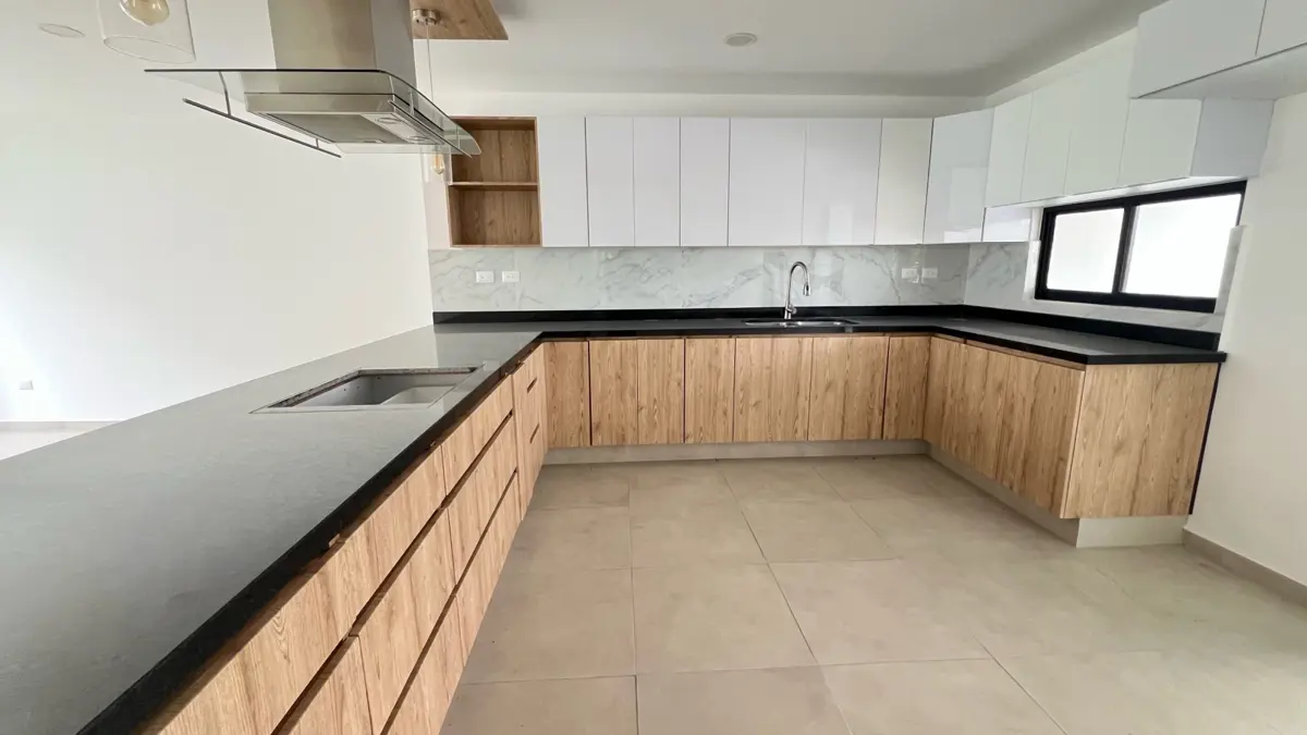 Vista 5 de Casa en venta Condominio Parque Veracruz, Lomas de Angelópolis III,  Puebla.