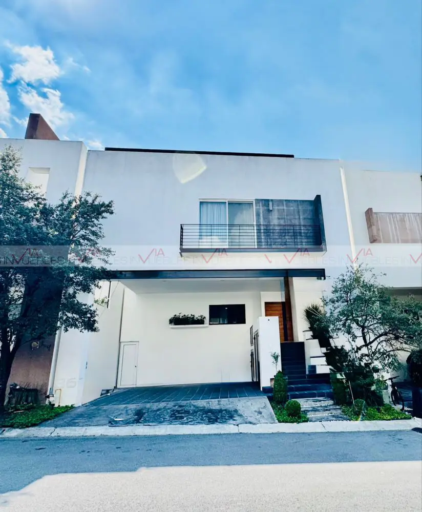 Casa en venta en Residencial Olinca, Santa Catarina — foto 1 de 12