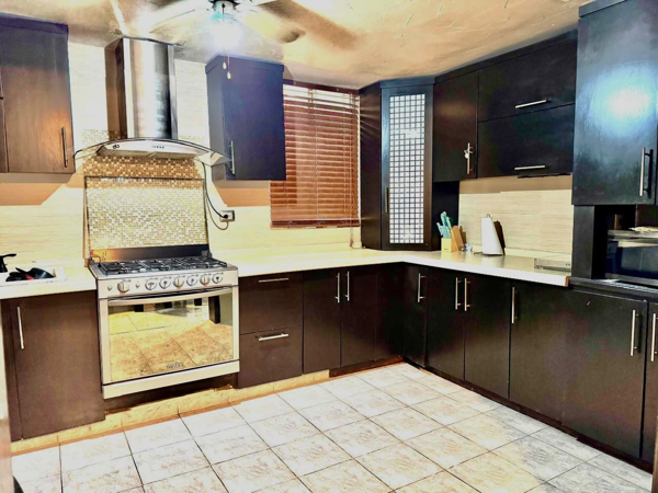 Casa en venta en Los Naranjos, San Nicolás de los Garza — foto 3 de 23