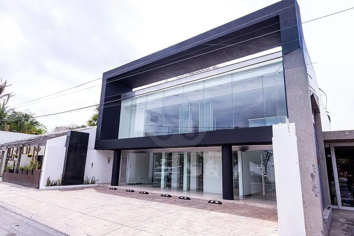 Local en renta en Residencial Colonia México, Mérida — foto 1 de 12