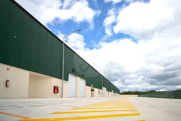 Venta de Bodega Industrial en Carretera Mérida-Cancún