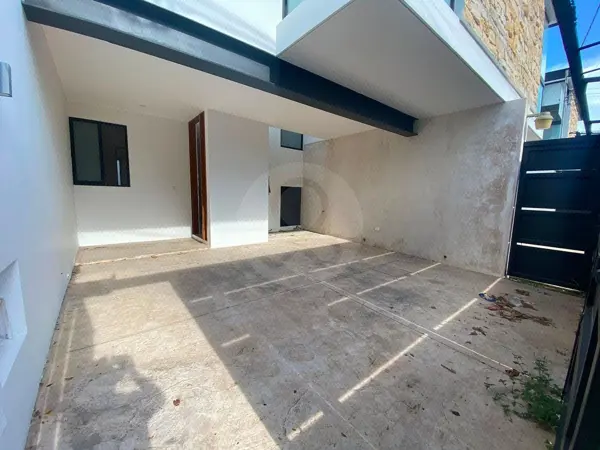 Renta de Casa en Santa Gertrudis cópo — foto 1 de 26