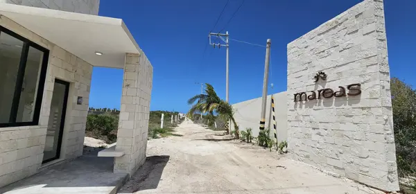 Terreno en venta en Pueblo Chicxulub Puerto, Progreso — foto 2 de 23