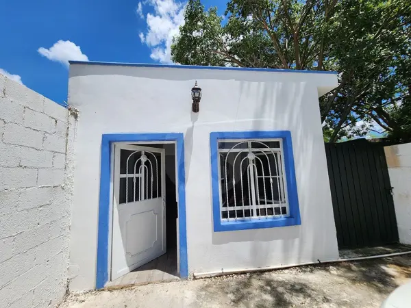 Renta de Casa en Colonia Maya — foto 1 de 13