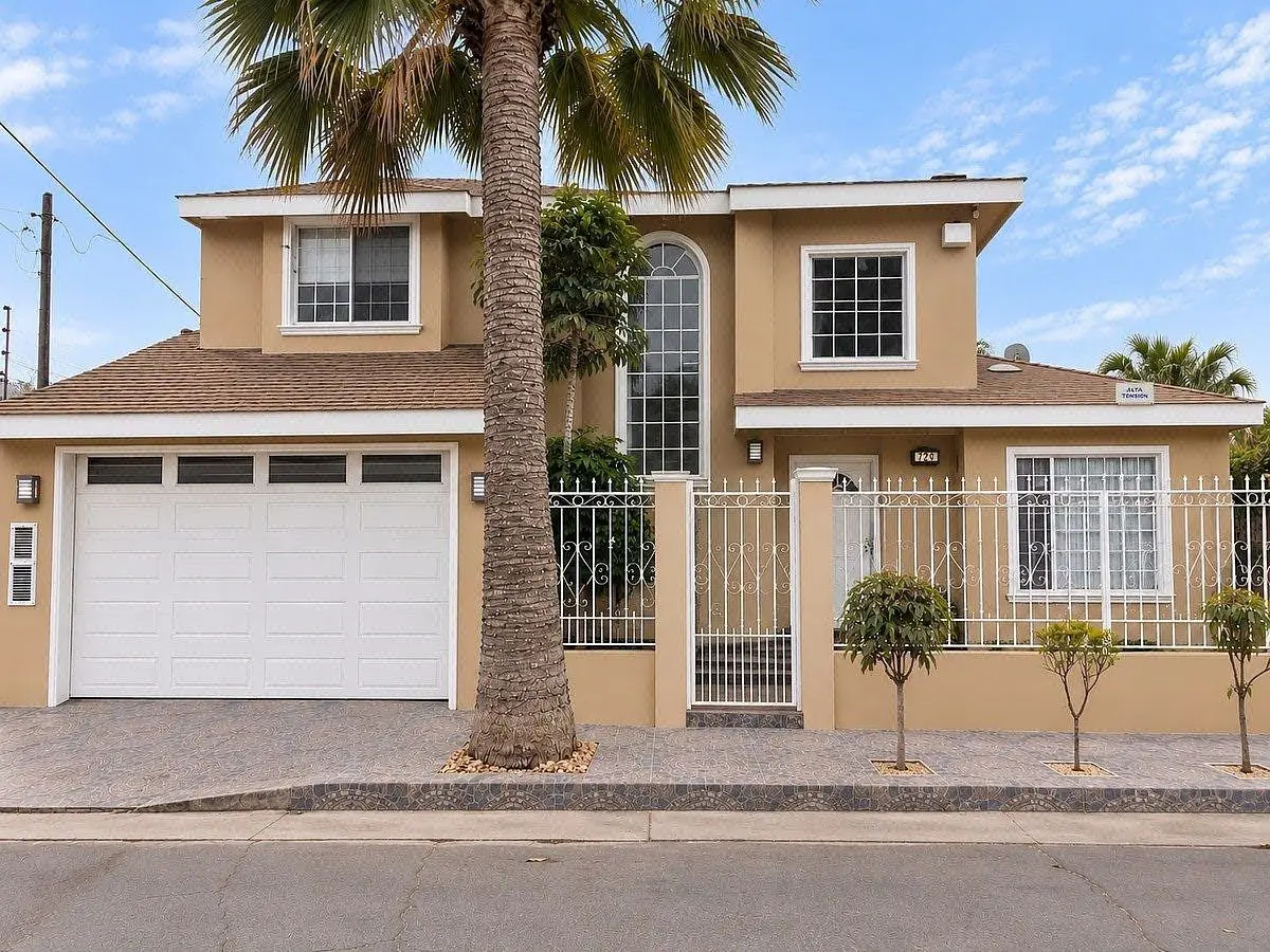 Casa en venta en Los Angeles, Playas de Rosarito — foto 1 de 12