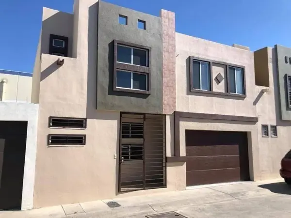 En venta: Casa en Fundadores — foto 1 de 18