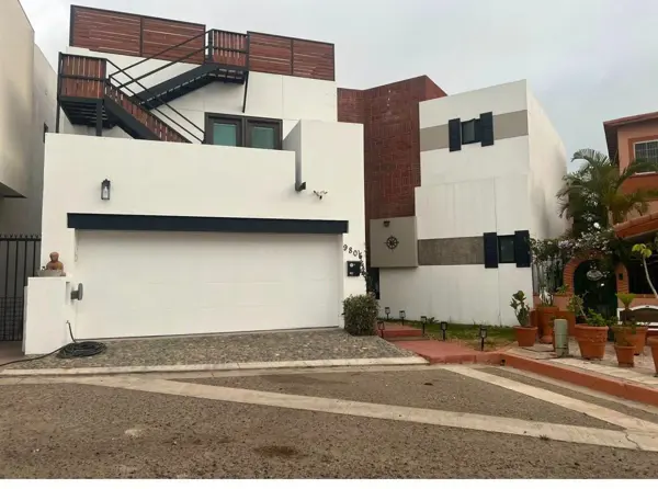 CASA EN VENTA | REAL DEL MAR, TIJUANA