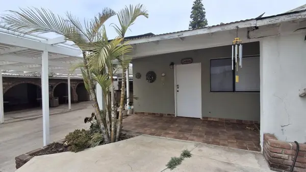 Se vende terreno comercial de 1600 m² a una cuadra del Hotel Rosarito Beach — foto 1 de 17