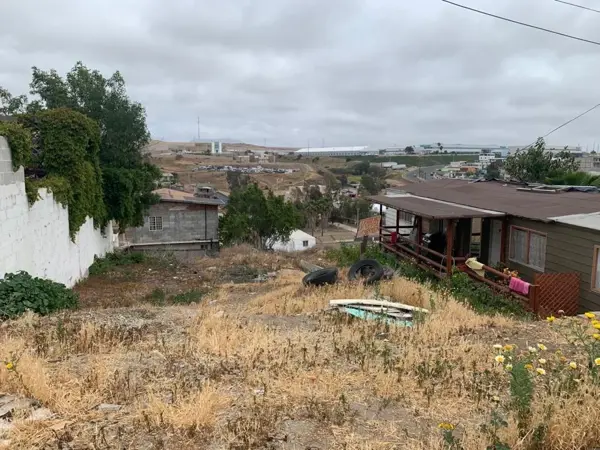 Terreno en venta en Benito Juarez, Playas de Rosarito — foto 2 de 3
