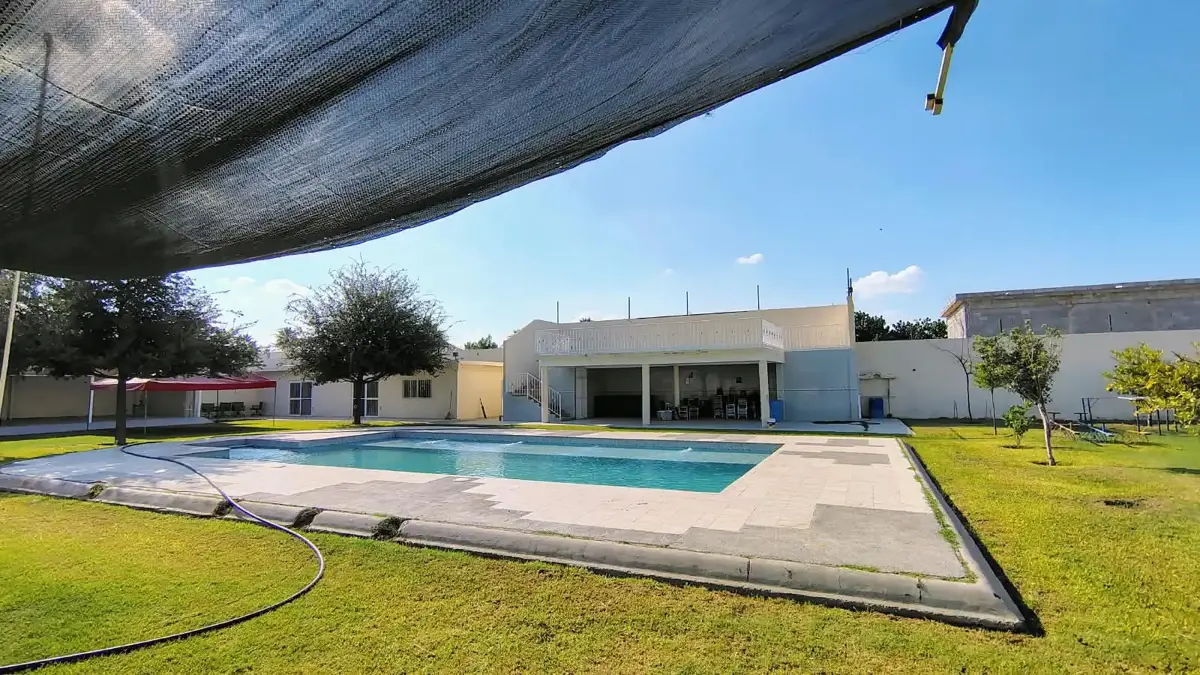 Vista 5 de Quinta acreditada en excelentes condiciones, Col. Miguel de la Madrid, Gómez