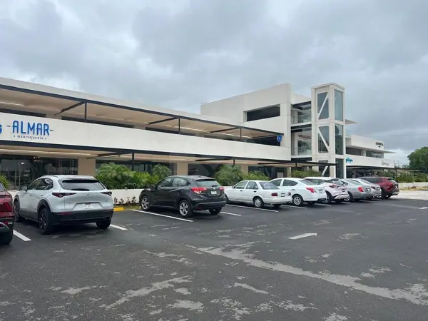 Renta de Local Comercial en plaza en Col. México de 120 m2 con Terraza — foto 1 de 25