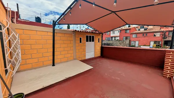 Casa en venta en Ahuatlán Tzompantle, Cuernavaca — foto 2 de 25