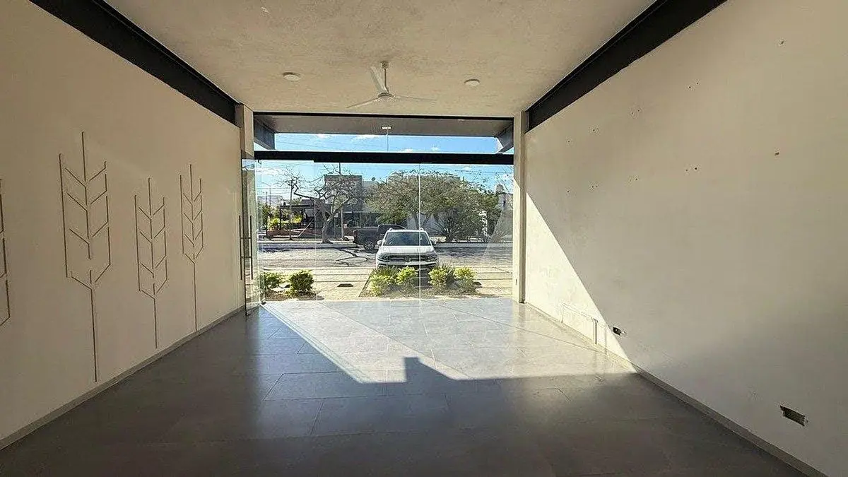 Local en renta en Residencial Sol Campestre, Mérida — foto 1 de 15