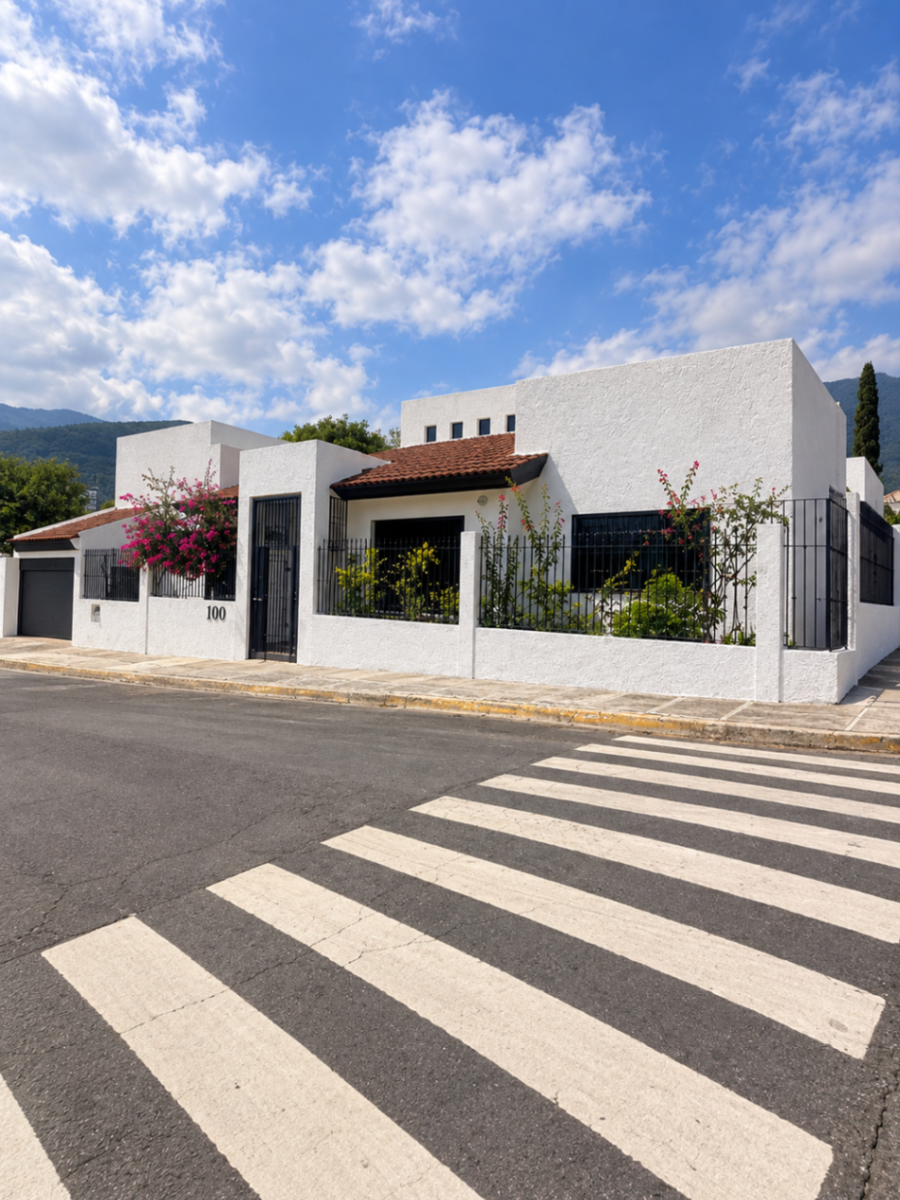 Casa en renta en Colinas de San Jeronimo, Monterrey — foto 1 de 16