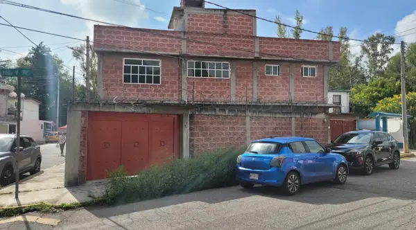 CASA SOLA DE 3 RECAMARAS