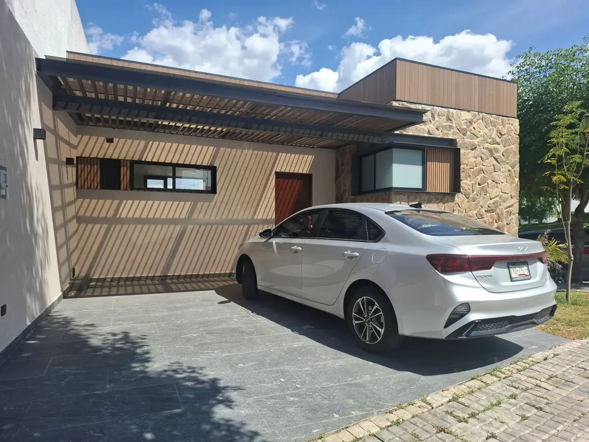 Casa en renta en Lomas de Angelópolis, Ocoyucan — foto 1 de 12