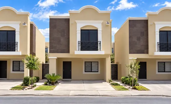 Casa en Remate con 3 Recámaras en Altaria Residencial, Hermosillo ??