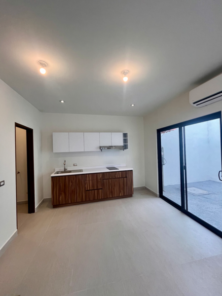 Departamento en renta 2 recámaras zona cumbres