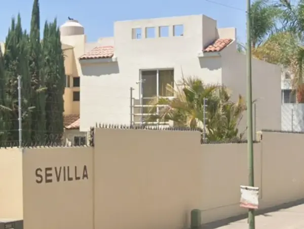 Casa en Remate Hipotecario en Altus Quintas Zapopan, Jal.
