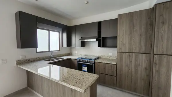 Casa en venta en Villa Romana, Torreón — foto 3 de 25