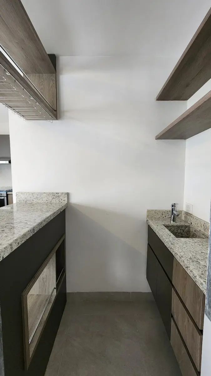 Vista 5 de Casa en Venta en Villa Romana, Espacio y Confort en Ubicación Privilegiada y frente a área verde