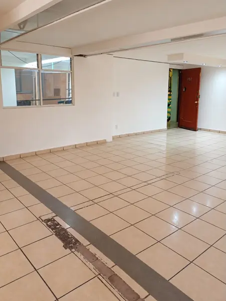 Oficina en Renta de 110 M2, en Ciudad de los Deportes, Benito Juarez. — foto 1 de 6