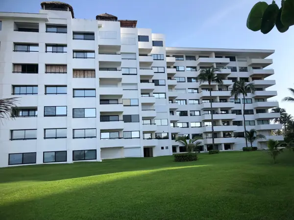 Departamento en venta en Playa Diamante, Acapulco de Juárez — foto 2 de 15