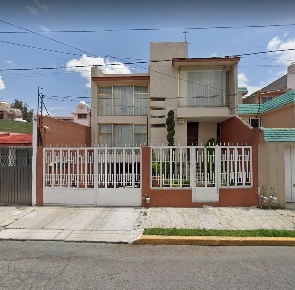 Casa en venta en Valle Don Camilo, Toluca — foto 1 de 10