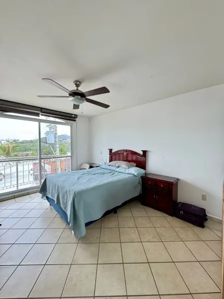 Casa en venta en Gran Jardin, León — foto 2 de 13
