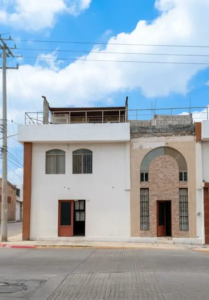 ¡EXCELENTE OPORTUNIDAD DE INVERSIÓN EN ESQUINA!