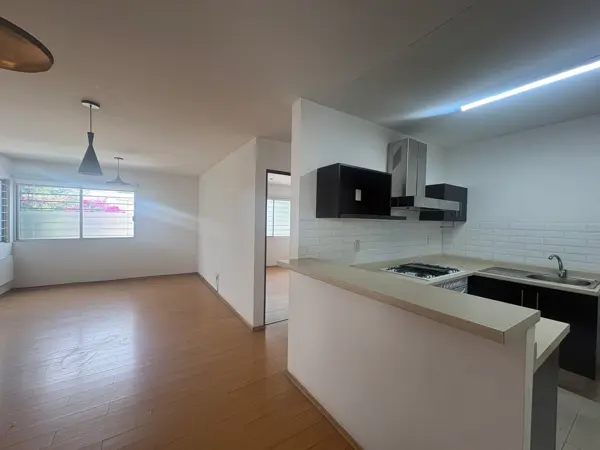 Departamento en RENTA parte alta de las Aguilas 79 m2