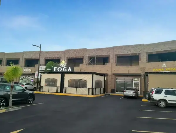 Local Comercial en Renta en Residencial Senderos, Planta Baja