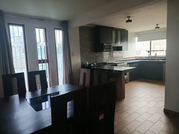 Departamento en renta en Sanctorum, Puebla, con cocina integral y espacio para mascotas cerca VW.