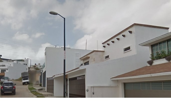 Casa en venta en Residencial Las Cumbres, Xalapa — foto 3 de 9